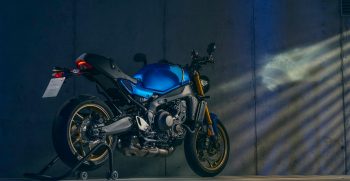 2022-Yamaha-XS850-EU-Legend_Blue-Static-005-03