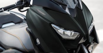2022-Yamaha-XMAX300ASP-EU-Detail-001-03