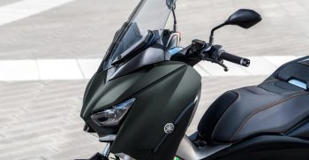 2022-Yamaha-XMAX125ASP-EU-Detail-002-03
