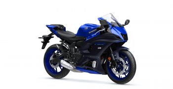 2022-Yamaha-YZF700R7-EU-Icon_Blue_-360-Degrees-001-03