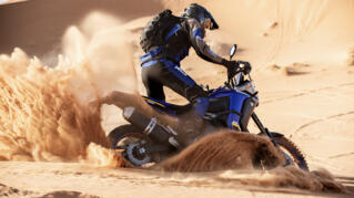2022-Yamaha-XTZ700D-EU-Icon_Blue-Action-005-03_Thumbnail