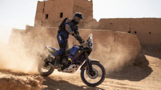 2022-Yamaha-XTZ700D-EU-Icon_Blue-Action-012-03_Thumbnail